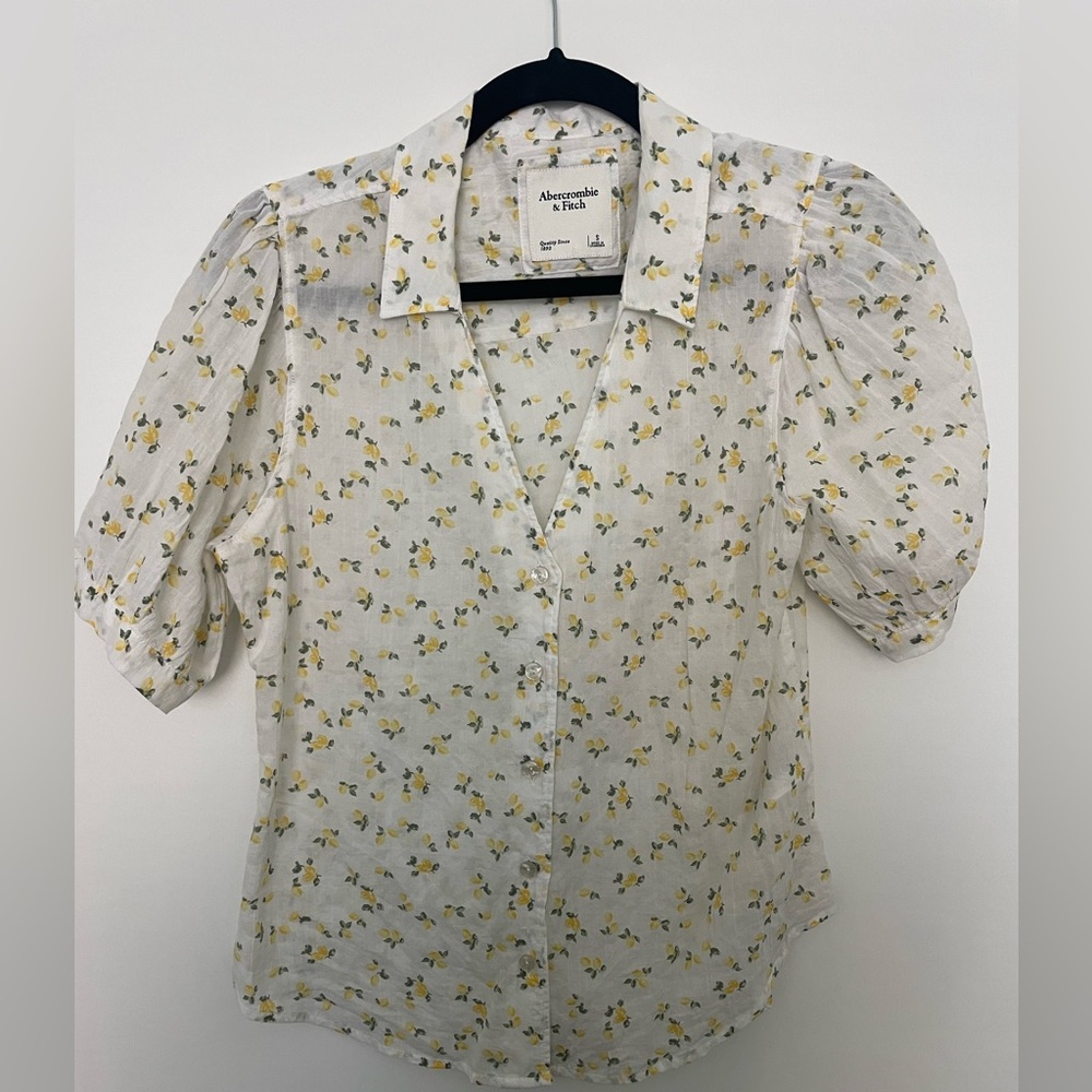 Abercrombie Floral Short Sleeve Button Down